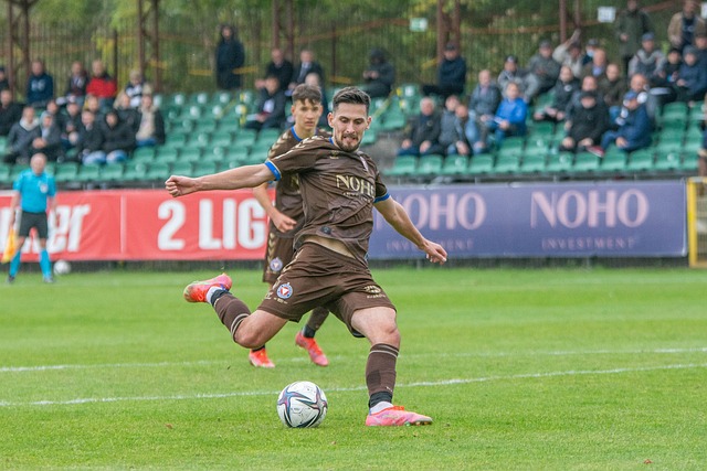 的比赛中脱 的比赛中脱